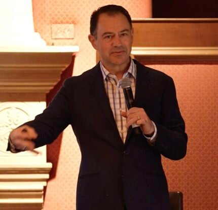Dr. Andres F. Vasquez, MD