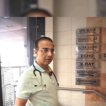 Dr. Ashish Makkar